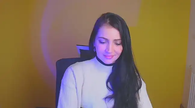 Snapshot of Amalia_amor chatting on February 2025 12:16:02 PM Amalia amor online show from February 2025 12:16:02 PM
