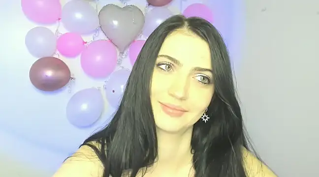 Snapshot of Amalia_amor chatting on February 2025 03:18:02 PM Amalia amor online show from February 2025 03:18:02 PM