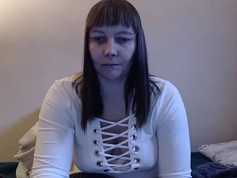 YviEngel87 online show from January 2025 10:54:01 AM