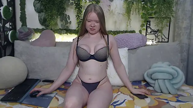 scyrim2 online show from February 2025 04:43:02 PM