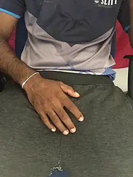 kaviish990 online show from February 2025 07:24:02 AM