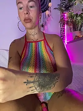 Snapshot of CheekyChels chatting on October 2025 08:59:01 AM CheekyChels online show from October 2025 08:59:01 AM