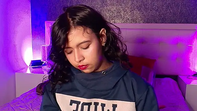 Snapshot of gabriela_cortez chatting on February 2025 10:25:01 PM gabriela cortez online show from February 2025 10:25:01 PM