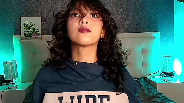 Snapshot of gabriela_cortez chatting on February 2025 10:48:02 PM gabriela cortez online show from February 2025 10:48:02 PM