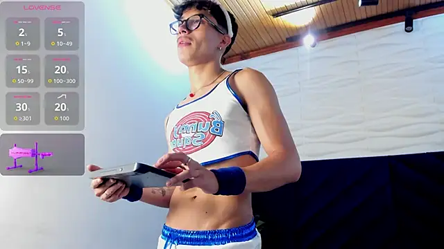 tim  fox online show from October 2025 12:17:02 PM