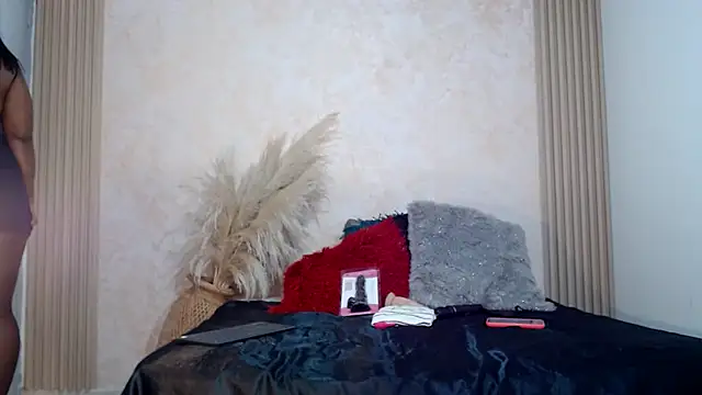 Snapshot of RAICHELLCOOPER1 chatting on November 2025 02:00:01 PM RAICHELLCOOPER1 online show from November 2025 02:00:01 PM