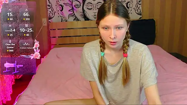 Snapshot of meek_cutie chatting on February 2025 01:25:01 PM meek cutie online show from February 2025 01:25:01 PM