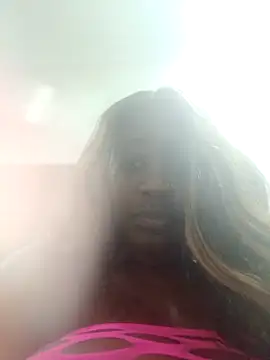 Snapshot of ExoticChocolit chatting on January 2025 04:25:02 AM ExoticChocolit online show from January 2025 04:25:02 AM