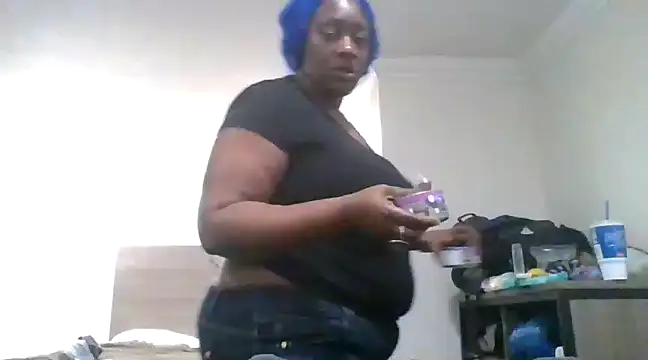 Snapshot of ExoticChocolit chatting on January 2025 08:36:02 PM ExoticChocolit online show from January 2025 08:36:02 PM