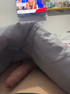 lucarioos06 online show from January 2025 03:26:01 PM