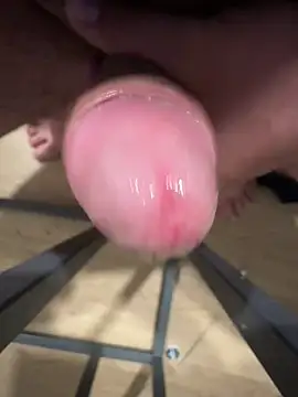 latinofhot online show from December 2024 11:28:01 AM