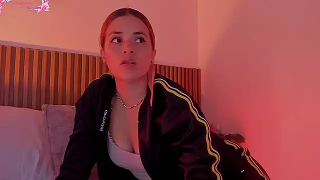 Snapshot of alliss_ginger_ chatting on October 2025 02:45:02 AM alliss ginger online show from October 2025 02:45:02 AM