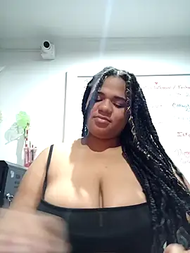 Snapshot of kym__x chatting on January 2025 03:34:02 PM kym x online show from January 2025 03:34:02 PM