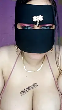 Snapshot of shosho500500 chatting on October 2025 11:47:02 PM shosho500500 online show from October 2025 11:47:02 PM