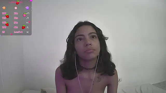Lovelyamyy online show from January 2025 04:15:01 PM
