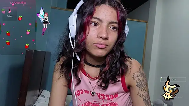 Snapshot of Lovelyamyy chatting on October 2025 09:13:01 PM Lovelyamyy online show from October 2025 09:13:01 PM