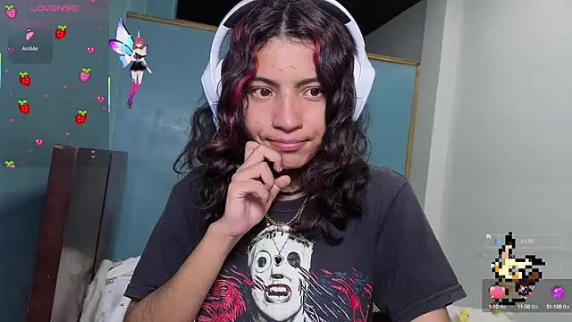 Snapshot of Lovelyamyy chatting on October 2025 03:38:02 AM Lovelyamyy online show from October 2025 03:38:02 AM