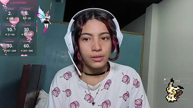 Snapshot of Lovelyamyy chatting on October 2025 10:19:01 PM Lovelyamyy online show from October 2025 10:19:01 PM