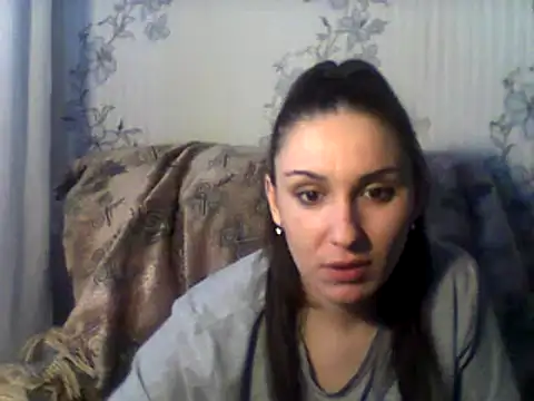 Yuliia30 online show from February 2025 01:27:01 PM