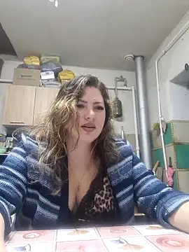 Jyleta online show from November 2025 11:18:02 PM