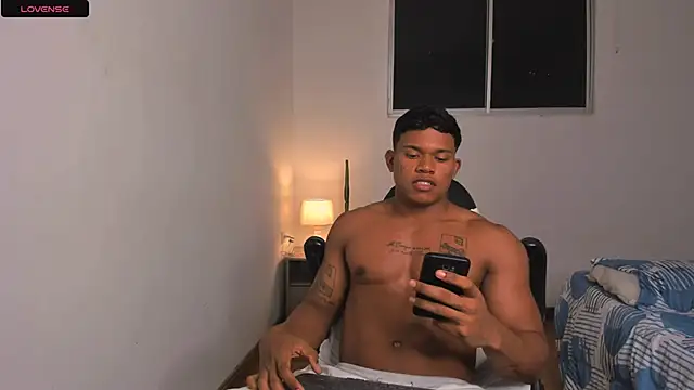 Snapshot of maxsteel177 chatting on February 2025 05:20:02 AM maxsteel177 online show from February 2025 05:20:02 AM