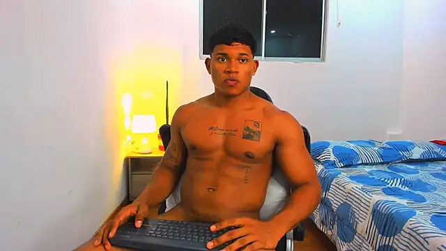 Snapshot of maxsteel177 chatting on March 2025 02:37:02 AM maxsteel177 online show from March 2025 02:37:02 AM