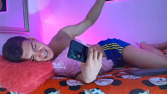 Snapshot of orlando_yate chatting on October 2025 08:35:01 AM orlando yate online show from October 2025 08:35:01 AM