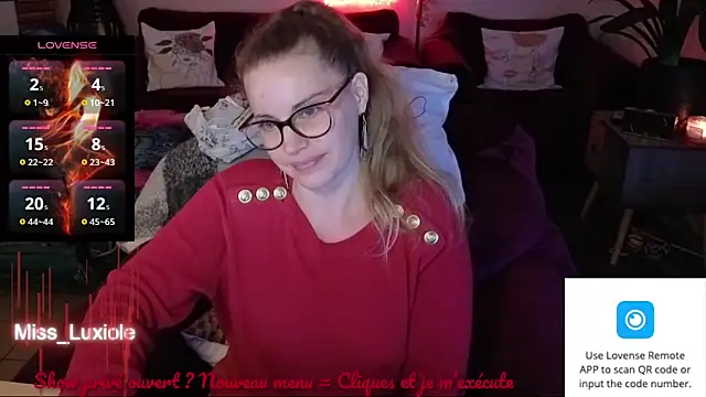 Snapshot of Miss_luxiole chatting on October 2025 07:26:01 PM Miss luxiole online show from October 2025 07:26:01 PM