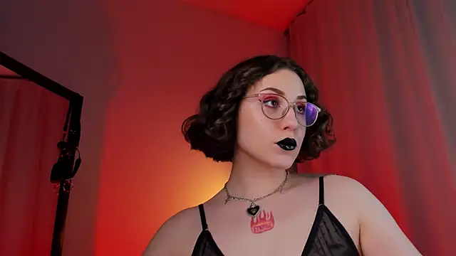 Snapshot of Eva_Moss_ chatting on March 2025 03:18:02 AM Eva Moss online show from March 2025 03:18:02 AM