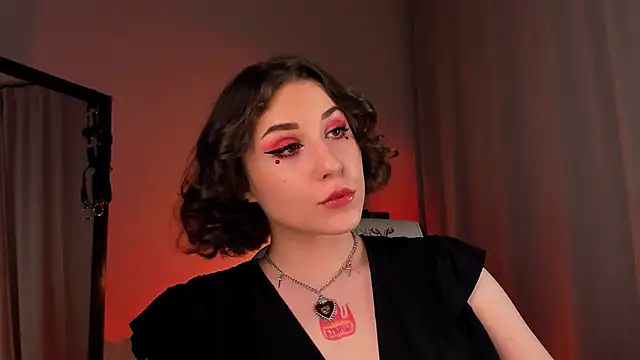 Snapshot of Eva_Moss_ chatting on March 2025 09:37:01 PM Eva Moss online show from March 2025 09:37:01 PM