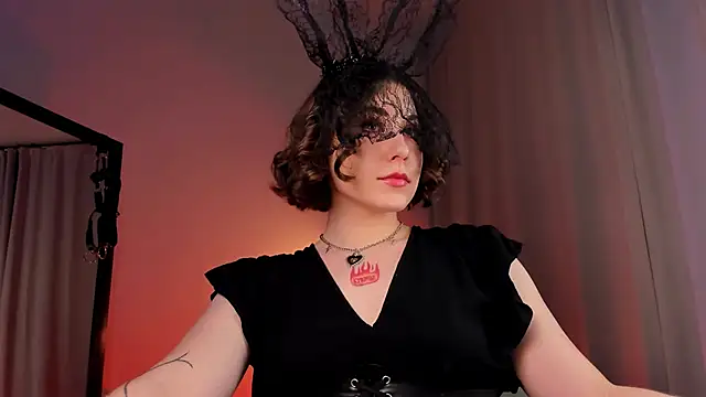 Snapshot of Eva_Moss_ chatting on March 2025 03:48:01 AM Eva Moss online show from March 2025 03:48:01 AM