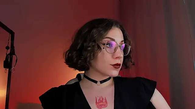 Snapshot of Eva_Moss_ chatting on March 2025 04:57:02 AM Eva Moss online show from March 2025 04:57:02 AM