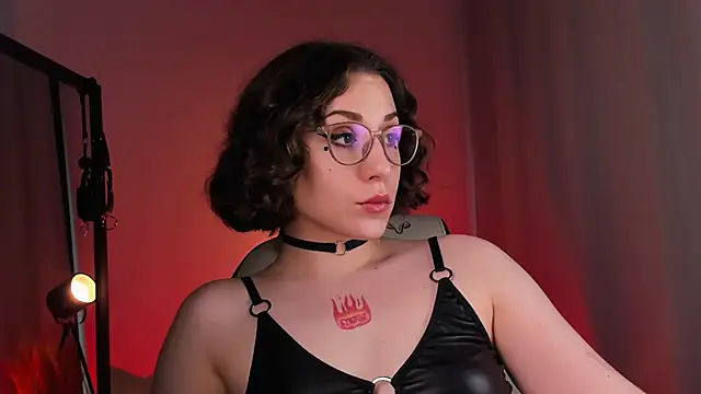 Snapshot of Eva_Moss_ chatting on March 2025 10:21:02 AM Eva Moss online show from March 2025 10:21:02 AM