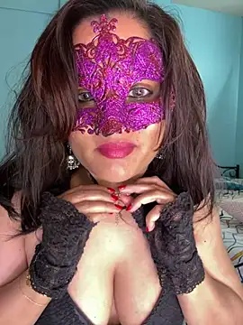 Snapshot of Ayeshaa__25 chatting on January 2025 04:35:01 PM Ayeshaa  25 online show from January 2025 04:35:01 PM