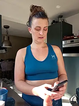 cumtomama online show from September 2025 09:25:02 AM