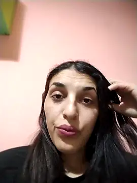Rosanna Rennie online show from March 2025 11:00:02 PM