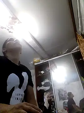 Rosanna Rennie online show from September 2025 01:24:02 PM