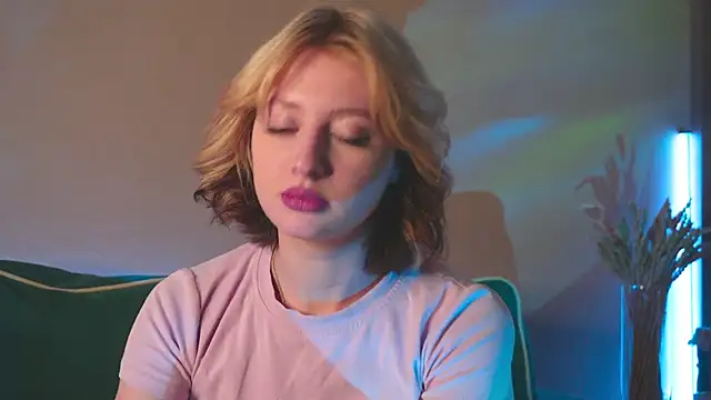 Snapshot of milasmiu chatting on February 2025 03:09:02 PM milasmiu online show from February 2025 03:09:02 PM