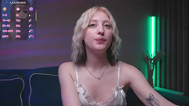 Snapshot of milasmiu chatting on March 2025 11:11:01 PM milasmiu online show from March 2025 11:11:01 PM