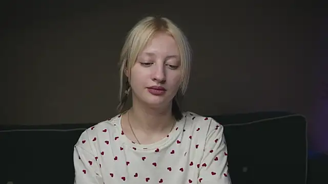 Snapshot of milasmiu chatting on March 2025 05:28:02 PM milasmiu online show from March 2025 05:28:02 PM