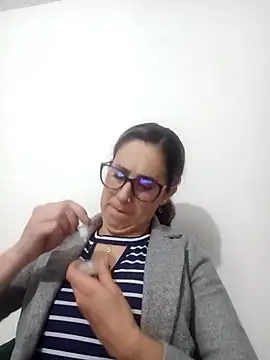 CHARLOTTE 1711 online show from February 2025 12:16:01 AM