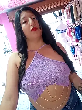 Snapshot of Melyy_Edii chatting on October 2025 07:25:01 PM Melyy Edii online show from October 2025 07:25:01 PM