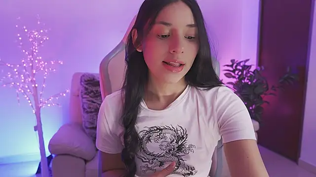 Hade collinss online show from September 2025 06:00:01 PM