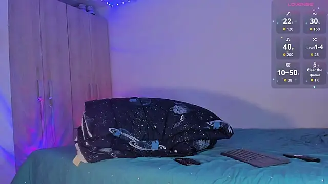 Snapshot of austinoficial chatting on November 2025 10:10:01 PM austinoficial online show from November 2025 10:10:01 PM