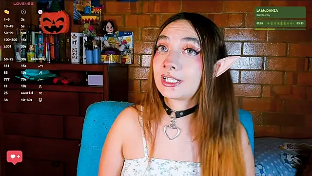 Annycolin  online show from October 2025 03:18:01 AM