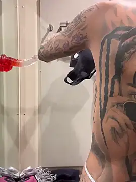 Snapshot of Black_sweet_Rose chatting on February 2025 06:40:02 PM Black sweet Rose online show from February 2025 06:40:02 PM