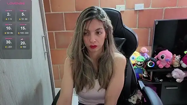 Princezzlove3 online show from October 2025 08:52:02 PM