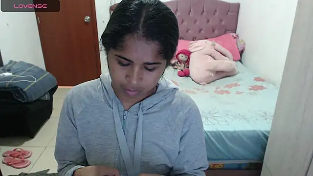 july-feria online show from October 2025 08:42:02 PM