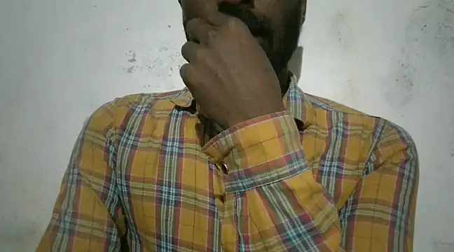 Snapshot of Raja_gamer chatting on January 2025 05:44:02 AM Raja gamer online show from January 2025 05:44:02 AM