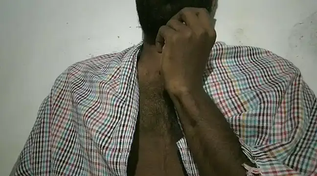 Snapshot of Raja_gamer chatting on January 2025 04:33:02 PM Raja gamer online show from January 2025 04:33:02 PM